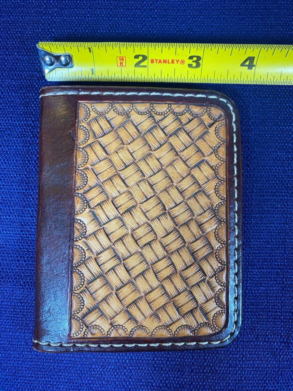 Handcrafted Leather Wallet - Picture 4 of 7